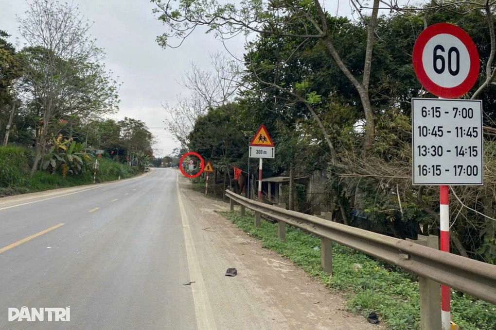 Ma trận biển báo giao thông: Chi chít số khiến tài xế hoa mắt - 2 Ma trận biển báo giao thông: Chi chít số khiến tài xế hoa mắt - 2