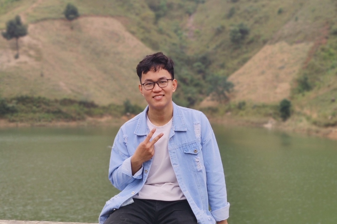 Nhóm nam sinh Bách Khoa giành giải Nhất cuộc thi chế tạo thiết bị tự động - 2 Nhóm nam sinh Bách Khoa giành giải Nhất cuộc thi chế tạo thiết bị tự động - 2