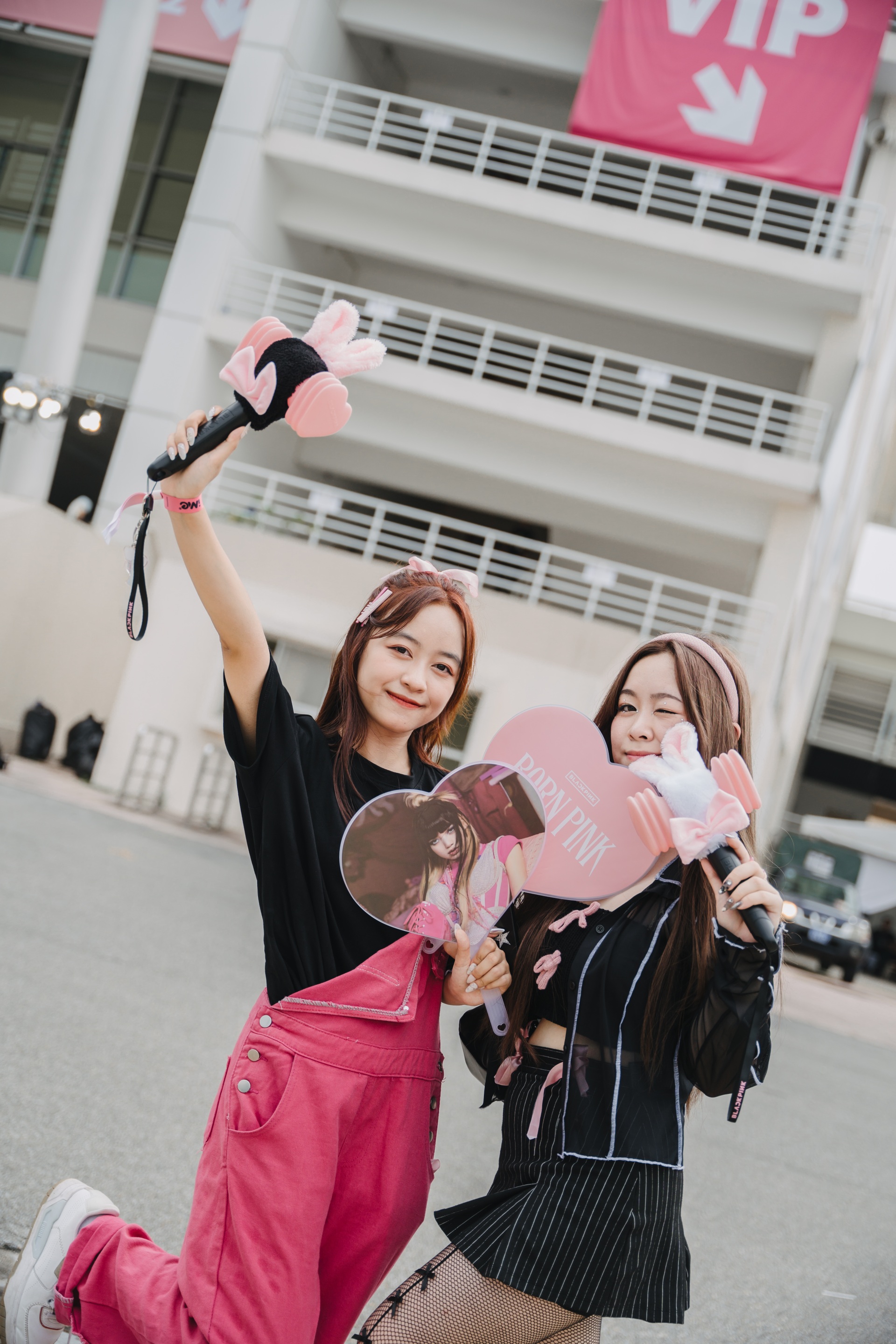 Giới trẻ Việt biến show Blackpink thành sàn diễn thời trang sành điệu - 8 Giới trẻ Việt biến show Blackpink thành sàn diễn thời trang sành điệu - 8