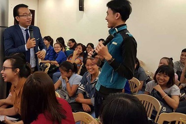 Giới trẻ sống ảo và những hậu họa khó lường