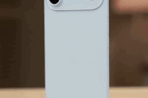 Video iPhone 17 Air siêu mỏng lộ mô hình màu Sky Blue bắt mắt