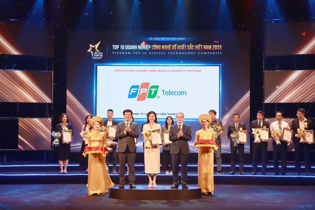 FPT Telecom vào Top 10 doanh nghiệp cung cấp nội dung số và giải trí điện tử - 2 FPT Telecom vào Top 10 doanh nghiệp cung cấp nội dung số và giải trí điện tử - 2