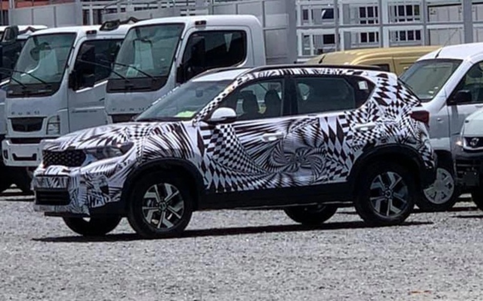 Tuần qua, thị trường dồn dập đón nhận thông tin xe mới - 1