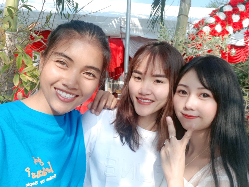 Tết ấm áp với các tuyển thủ bóng đá nữ Việt Nam - 2 Tết ấm áp với các tuyển thủ bóng đá nữ Việt Nam - 2