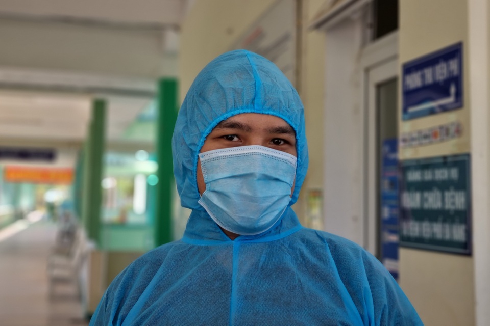 Ca mắc Covid-19 đầu tiên ở Đà Nẵng: Tôi đã bị stress, suy sụp tinh thần - 2 Ca mắc Covid-19 đầu tiên ở Đà Nẵng: Tôi đã bị stress, suy sụp tinh thần - 2