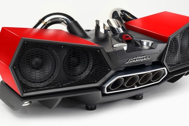 Lamborghini bán loa đắt hơn xe Camry