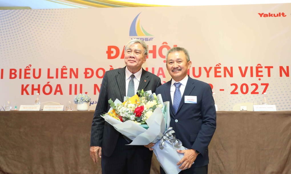 Ông Lâm Quang Thành làm Chủ tịch Liên đoàn Đua thuyền Việt Nam khóa III - 1 Ông Lâm Quang Thành làm Chủ tịch Liên đoàn Đua thuyền Việt Nam khóa III - 1