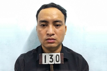 Nhân viên giao hàng bị khách tráo đồ giả, lừa hơn 40 triệu đồng