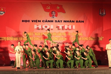 Sôi nổi hội thi tìm hiểu nghị quyết Đảng của SV Học viện Cảnh sát