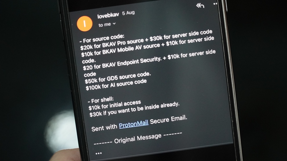 Hacker báo giá 290.000 USD cho mã nguồn của BKAV - 1 Hacker báo giá 290.000 USD cho mã nguồn của BKAV - 1