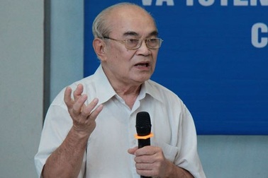 GS Lâm Quang Thiệp: Không nên để các tỉnh chấm thi trắc nghiệm