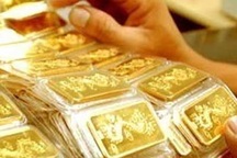 Người xát gạo truy tìm chủ nhân số vàng giấu trong... bao lúa