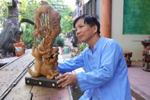 Truyền nhân đời thứ 13 của gia tộc điêu khắc gỗ nổi tiếng