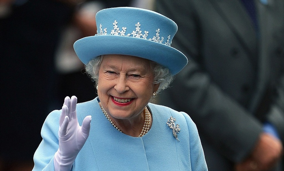 Ba lần Nữ hoàng Anh Elizabeth II thoát âm mưu ám sát - 1 Ba lần Nữ hoàng Anh Elizabeth II thoát âm mưu ám sát - 1