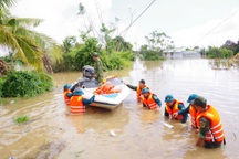 Một người mất tích, hơn 1.700 căn nhà bị ngập vì mưa lũ ở Lâm Đồng