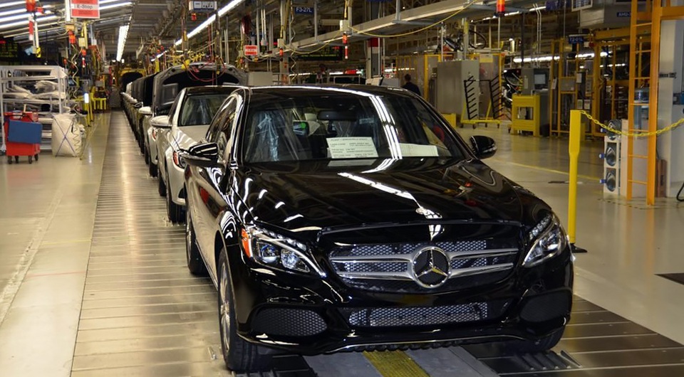 Mercedes-Benz tạm dừng sản xuất tại Việt Nam đến 15/4/2020 - 1 Mercedes-Benz tạm dừng sản xuất tại Việt Nam đến 15/4/2020 - 1