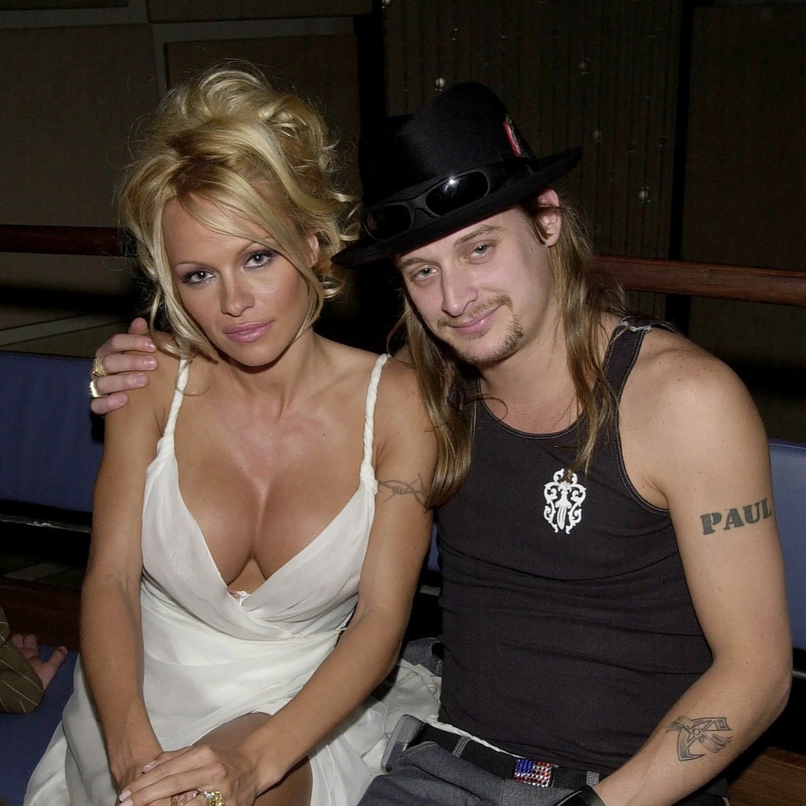 Người mẫu Pamela Anderson tự làm phim kể về việc mình bị lộ clip nóng - 6 Người mẫu Pamela Anderson tự làm phim kể về việc mình bị lộ clip nóng - 6