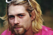 Cuộc đời đầy sóng gió và ngắn ngủi của rocker Kurt Cobain