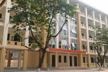 Trường của “kẻ lười biếng” mừng vì điều em làm