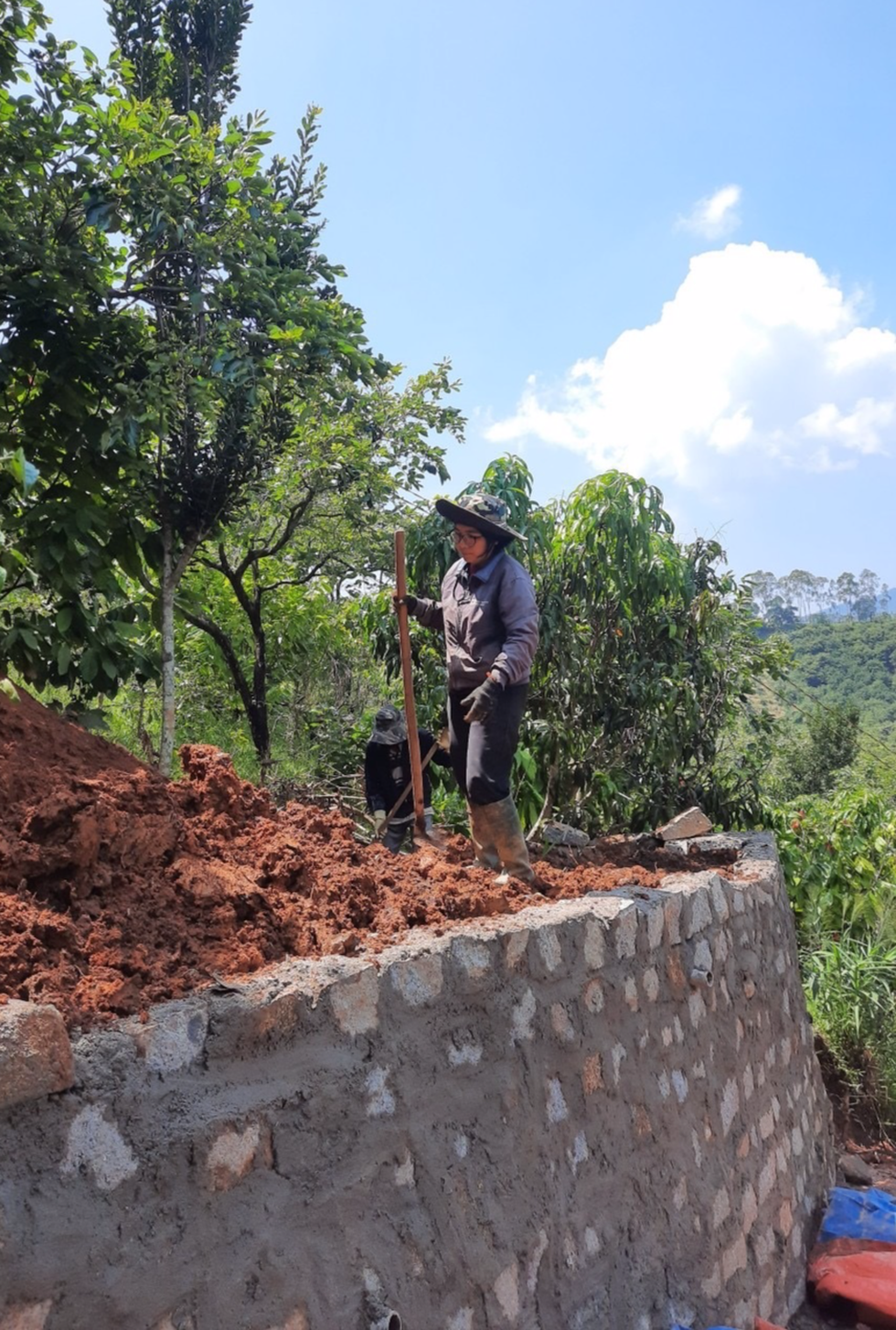 Bán chung cư, đôi bạn bỏ phố về vườn ở Đà Lạt, tự dựng nhà sống chữa lành - 4