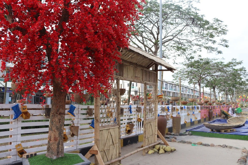 Bắc Ninh có điểm Du xuân mới ở đường hoa Hữu Nghị 2020 - 2 Bắc Ninh có điểm Du xuân mới ở đường hoa Hữu Nghị 2020 - 2