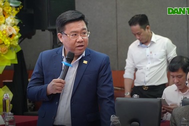 Chuyên gia hiến kế giúp "Kinh tế Việt Nam vượt những cơn gió ngược"