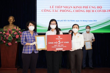 Nam Long ủng hộ 12 tỷ đồng hỗ trợ cộng đồng vượt Covid