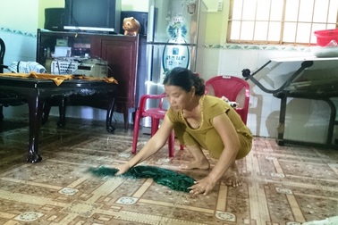 Dân bức xúc vì nhà máy hoạt động trái phép ngang nhiên xả bụi