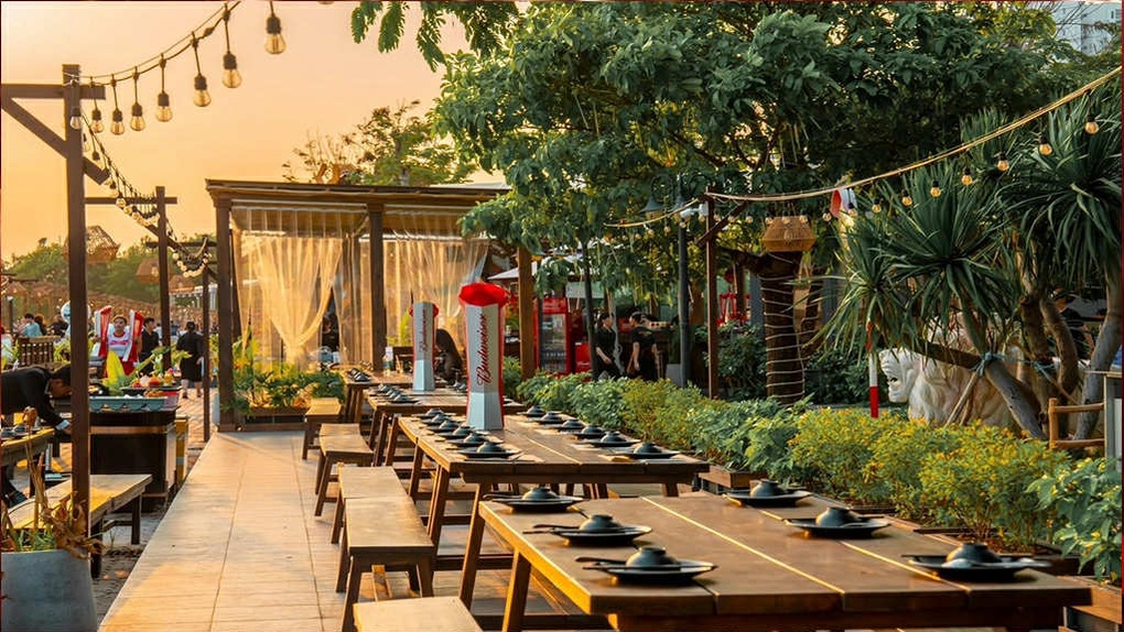 Top 5 Saigon riverside restaurants attract customers thanks to beautiful scenery and delicious food - 7 Top 5 nhà hàng ven sông Sài Gòn hút khách nhờ cảnh đẹp, món ngon - 7