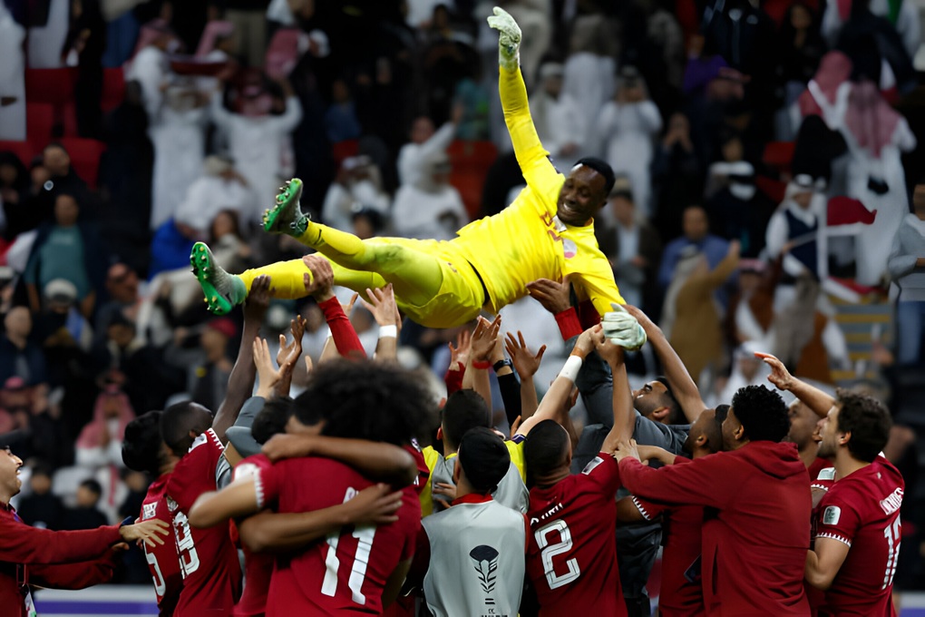Thắng penalty nghẹt thở, Qatar gặp Iran ở bán kết Asian Cup - 1 Thắng penalty nghẹt thở, Qatar gặp Iran ở bán kết Asian Cup - 1