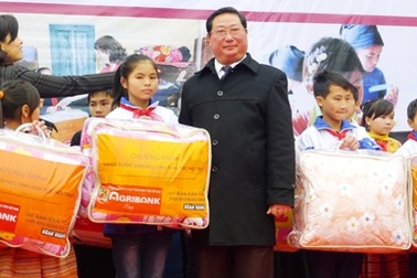 Thư chúc Tết giáo viên, học sinh vùng cao