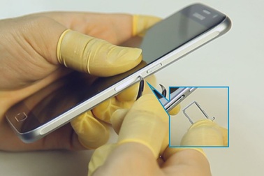 “Mổ xẻ” bên trong Samsung Galaxy S6 