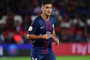 Cầu thủ Pháp gây sốc, kêu gọi HLV Deschamps từ chức