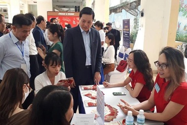 Chuyển đổi nghề giúp lao động thất nghiệp có việc làm bền vững