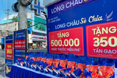 FPT Long Châu chung tay vì cộng đồng, tiếp tục hành trình "Long Châu sẻ chia"