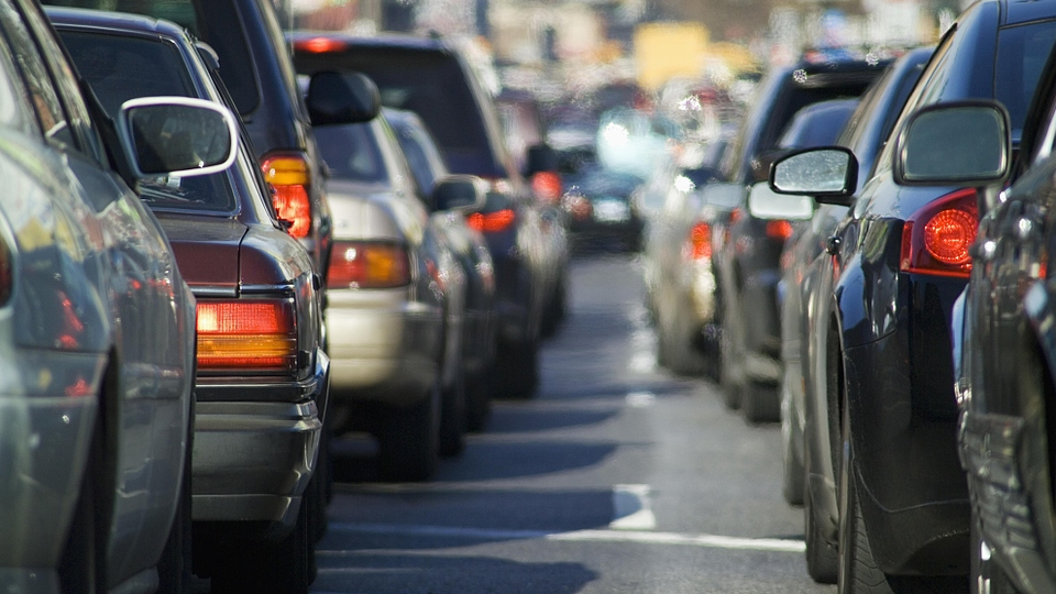 Vì sao xe chạy điện không thể giúp chấm dứt tình trạng ô nhiễm không khí? - 1