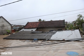 Cú “đánh úp” của thiên tai lịch sử tại rốn lũ Hòa Thịnh