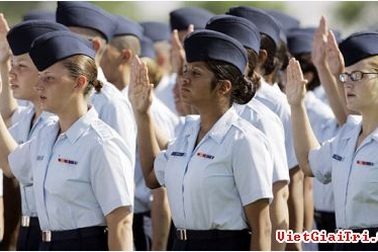 Bê bối tình dục mới lại làm rúng động quân đội Mỹ