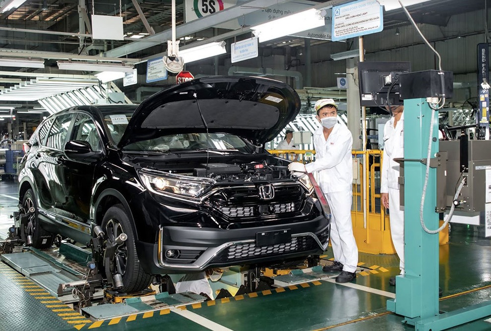 Bị cắt biệt đãi giảm 50% phí trước bạ, tiêu thụ xe trong nước lao dốc - 1 Bị cắt biệt đãi giảm 50% phí trước bạ, tiêu thụ xe trong nước lao dốc - 1
