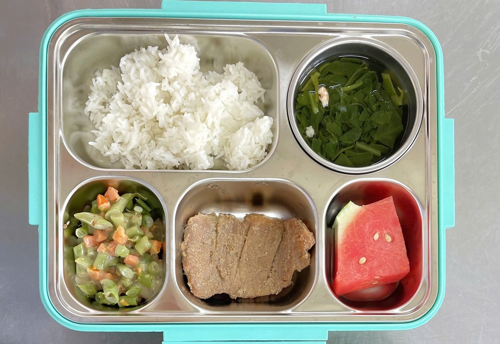 Phú Yên triển khai phần mềm hỗ trợ cải thiện dinh dưỡng cho bà mẹ và trẻ em - 5 Phú Yên triển khai phần mềm hỗ trợ cải thiện dinh dưỡng cho bà mẹ và trẻ em - 5