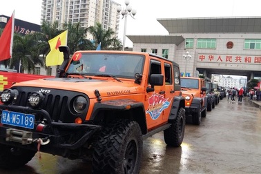 Độc giả Dân Trí lo ngại việc cho phép người Trung Quốc tự lái xe vào Lạng Sơn