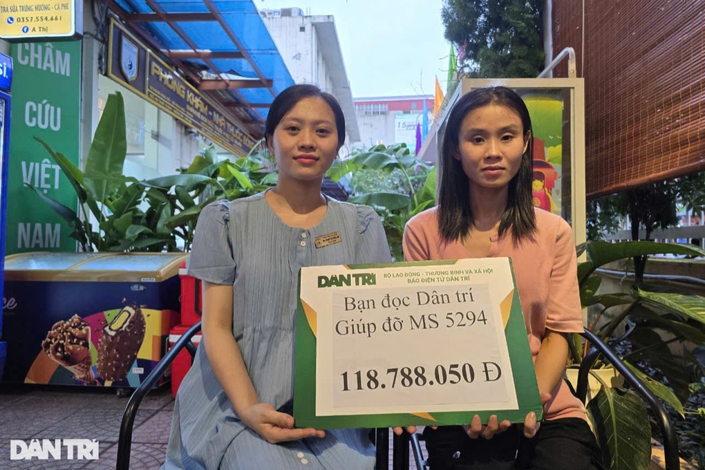 Gần 120 triệu đồng đến với người phụ nữ nằm liệt lại phát hiện ung thư - 1 Gần 120 triệu đồng đến với người phụ nữ nằm liệt lại phát hiện ung thư - 1