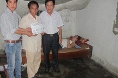 Gần 30 triệu đồng đến với gia đình ông Nguyền Đình Niêm