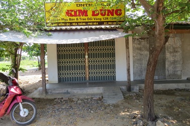 Truy tố 2 đối tượng cướp tiệm vàng táo tợn