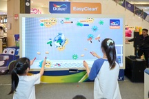 Những khoảnh khắc vui hè tại sân chơi của Dulux EasyClean