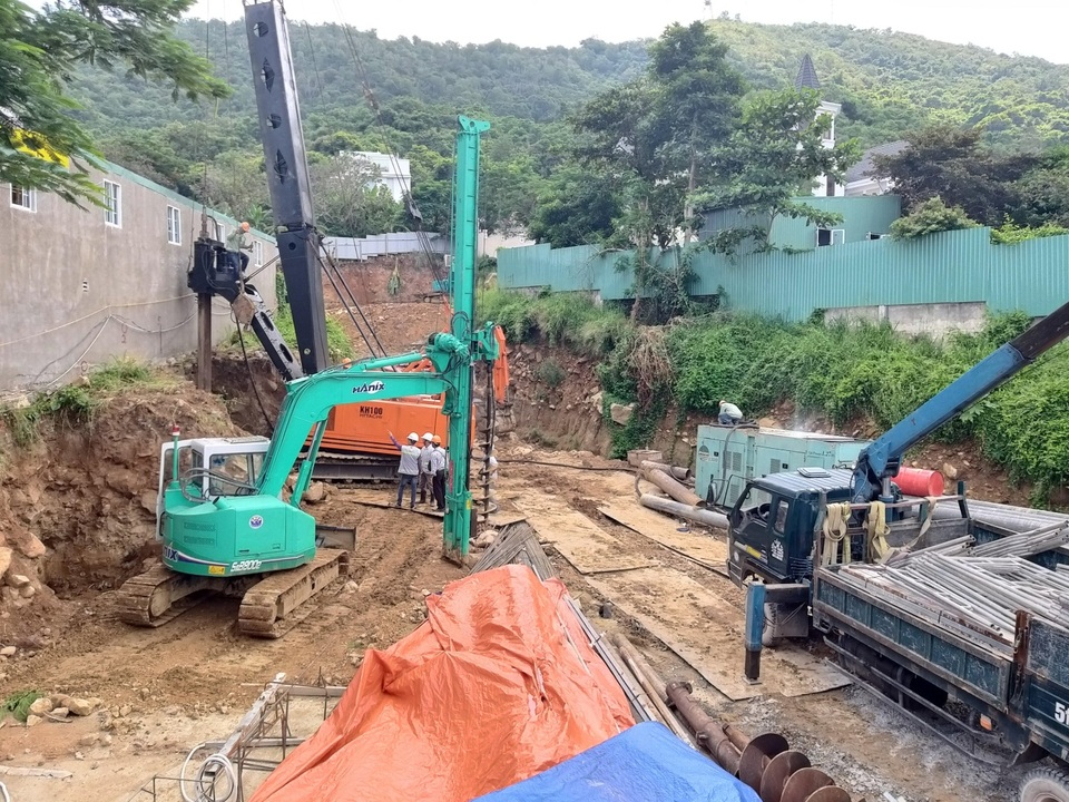 Đẩy nhanh tiến độ xây dựng dự án căn hộ du lịch Oyster Gành Hào - 3 Đẩy nhanh tiến độ xây dựng dự án căn hộ du lịch Oyster Gành Hào - 3