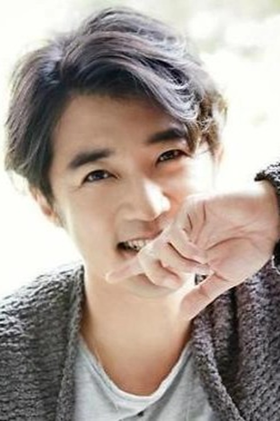 Ahn Jae Wook: Mỹ nam đình đám một thời sống kín tiếng ở tuổi 50 - 4 Ahn Jae Wook: Mỹ nam đình đám một thời sống kín tiếng ở tuổi 50 - 4