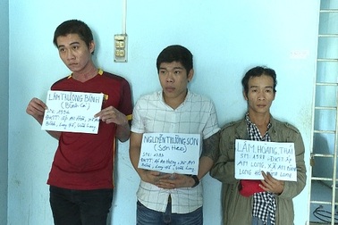 Bắt 3 nghi phạm sử dụng ma túy, tàng trữ nhiều “hàng nóng”