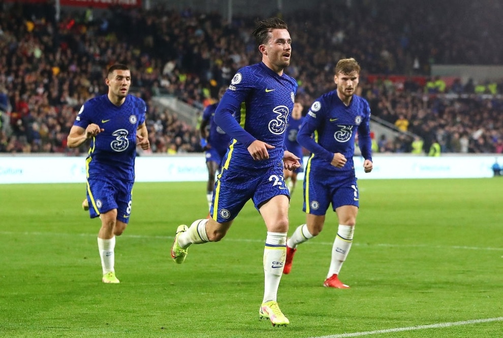 Mendy hóa người nhện, Chelsea giành lại ngôi đầu bảng - 3 Mendy hóa người nhện, Chelsea giành lại ngôi đầu bảng - 3