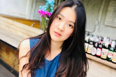 Nữ bác sĩ đội tuyển Thái Lan gây sốt vì vẻ đẹp như thiên thần